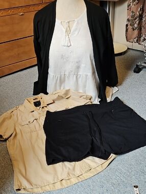 Black Drawstring Hyba Shorts Sz 2X With Nwt Blouse, Black Cardi + Guess Shirt